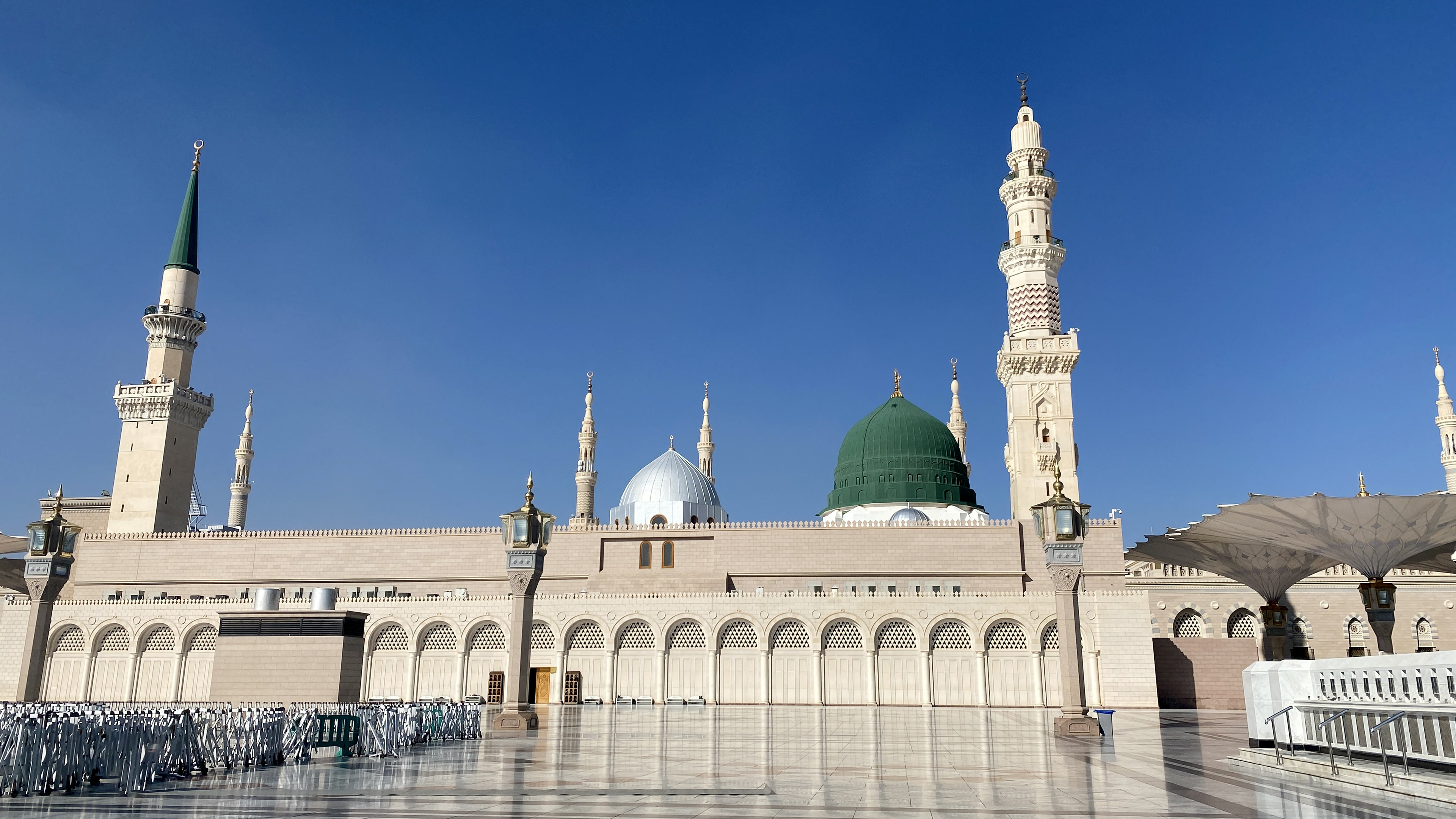 Masjid Nabawi yang Megah