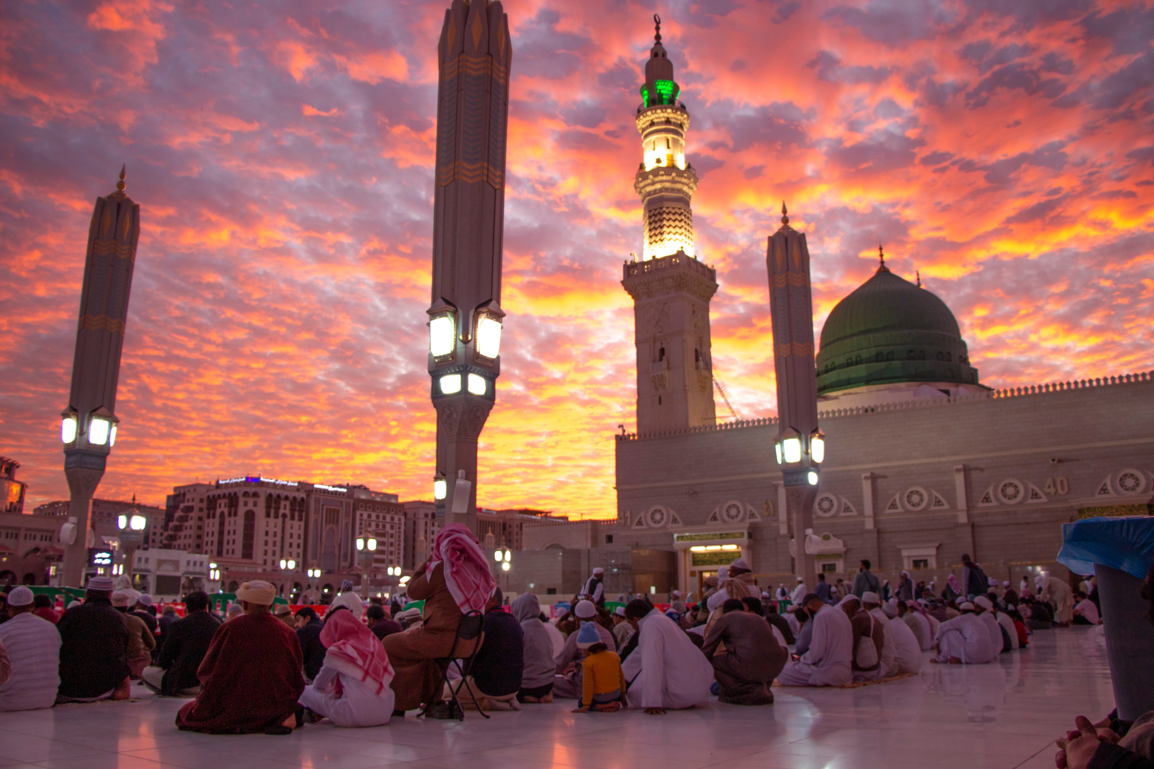 Suasana Senja di Masjid Nabawi